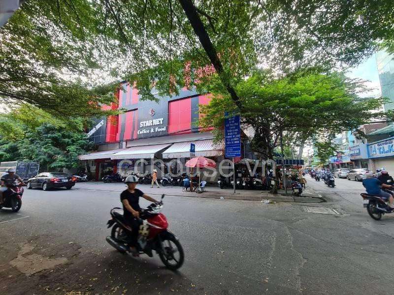 VIP Góc 2 Mặt tiền 7A Thành Thái, P14, Quận 10, coffee
Đang cho thuê 80 triệu/th.