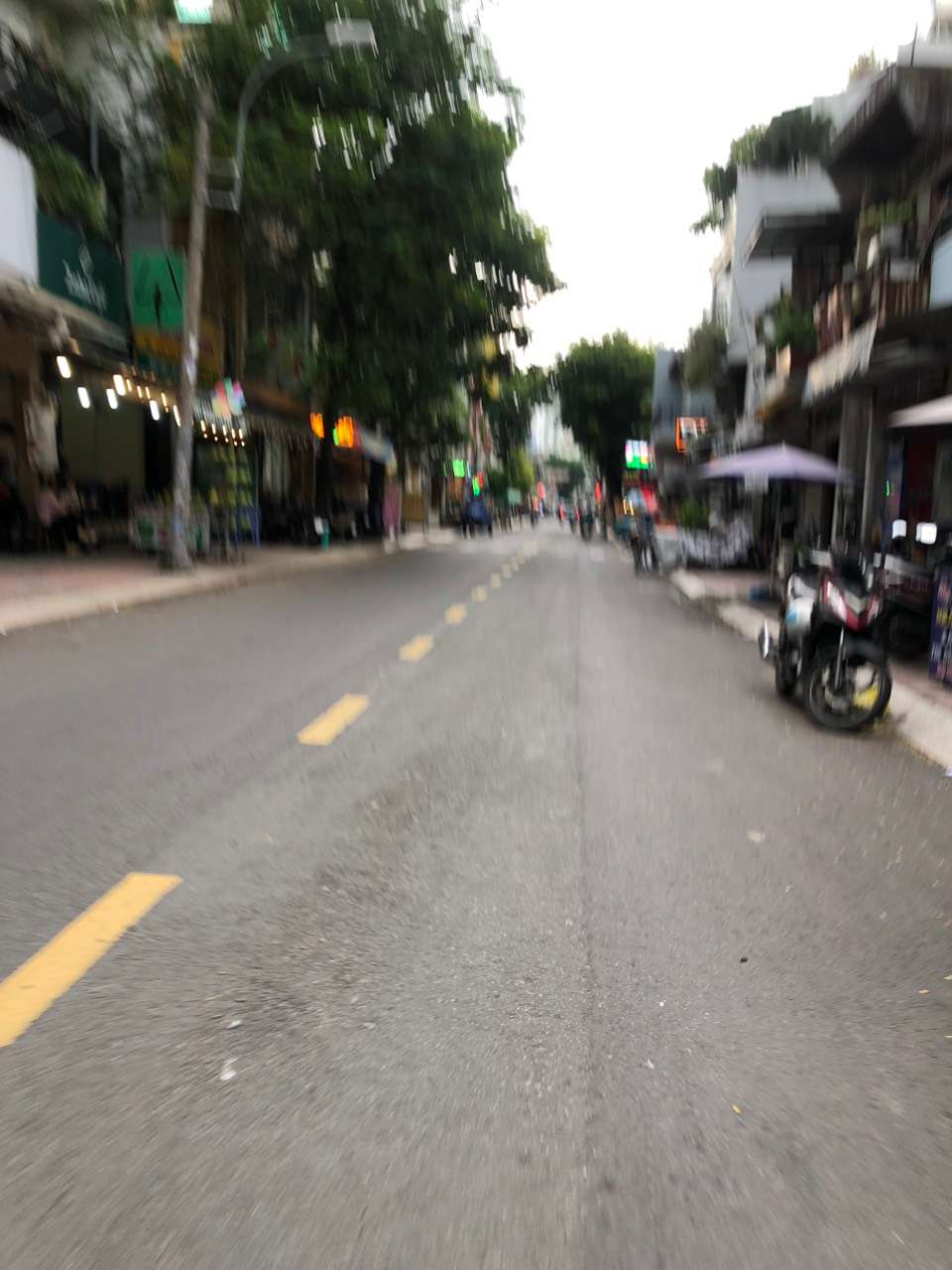 cần bán siêu phẩm mặt tiền kinh doanh Lê Văn Sỹ quận 3, giá chỉ hơn 23 tỷ
dt: 4x18, trệt, 2 lầu