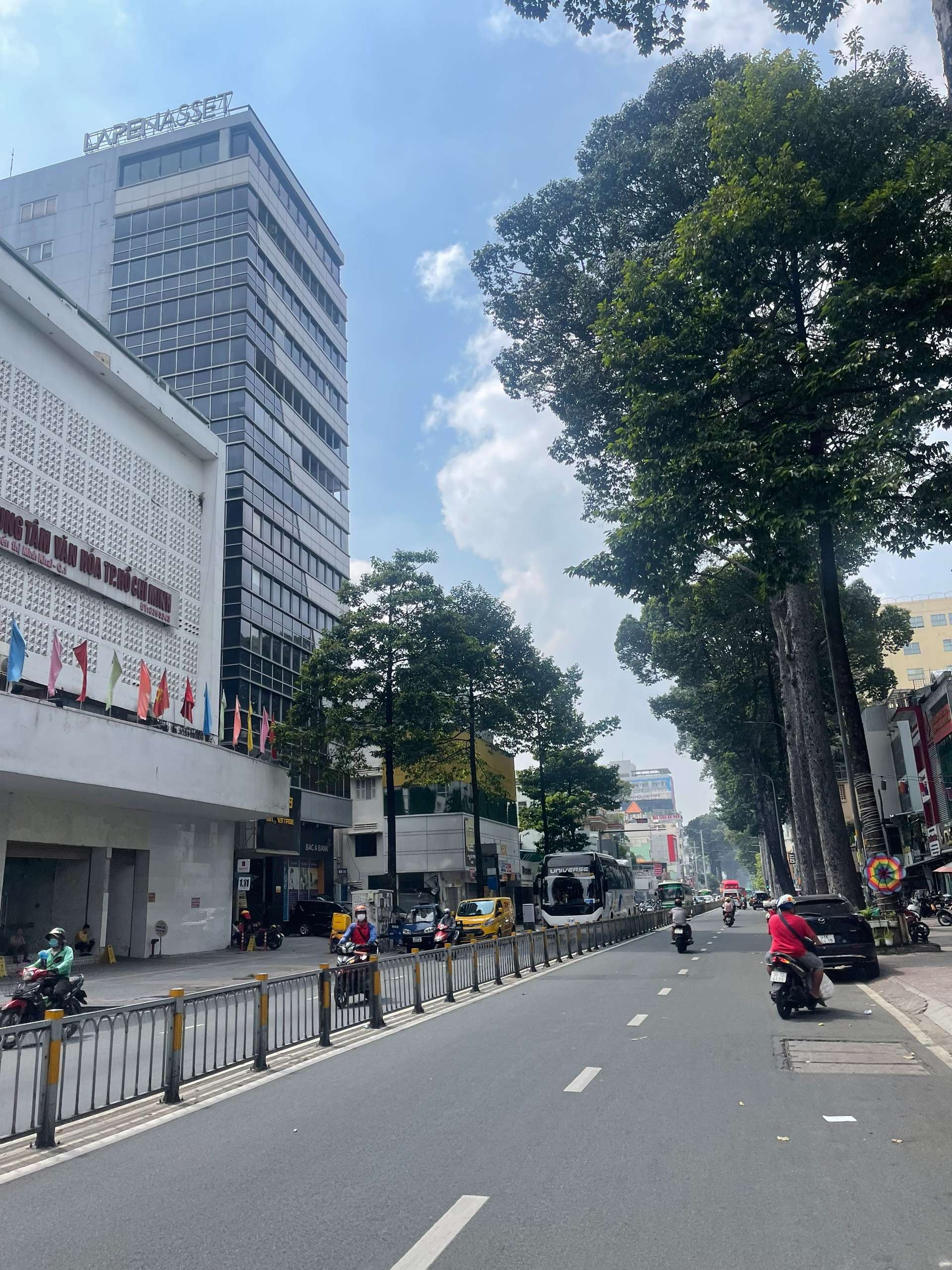 Mt trục chính thương mại chuyên ngân hàng Spa Ngang 12m giá 112 tỷ hđ 238t