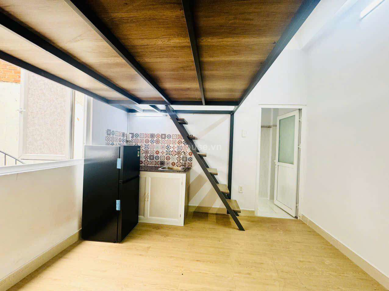 Bán nhà căn góc Lê Đức Thọ, P16, Gò Vấp. DT 12x25m, 4 tầng