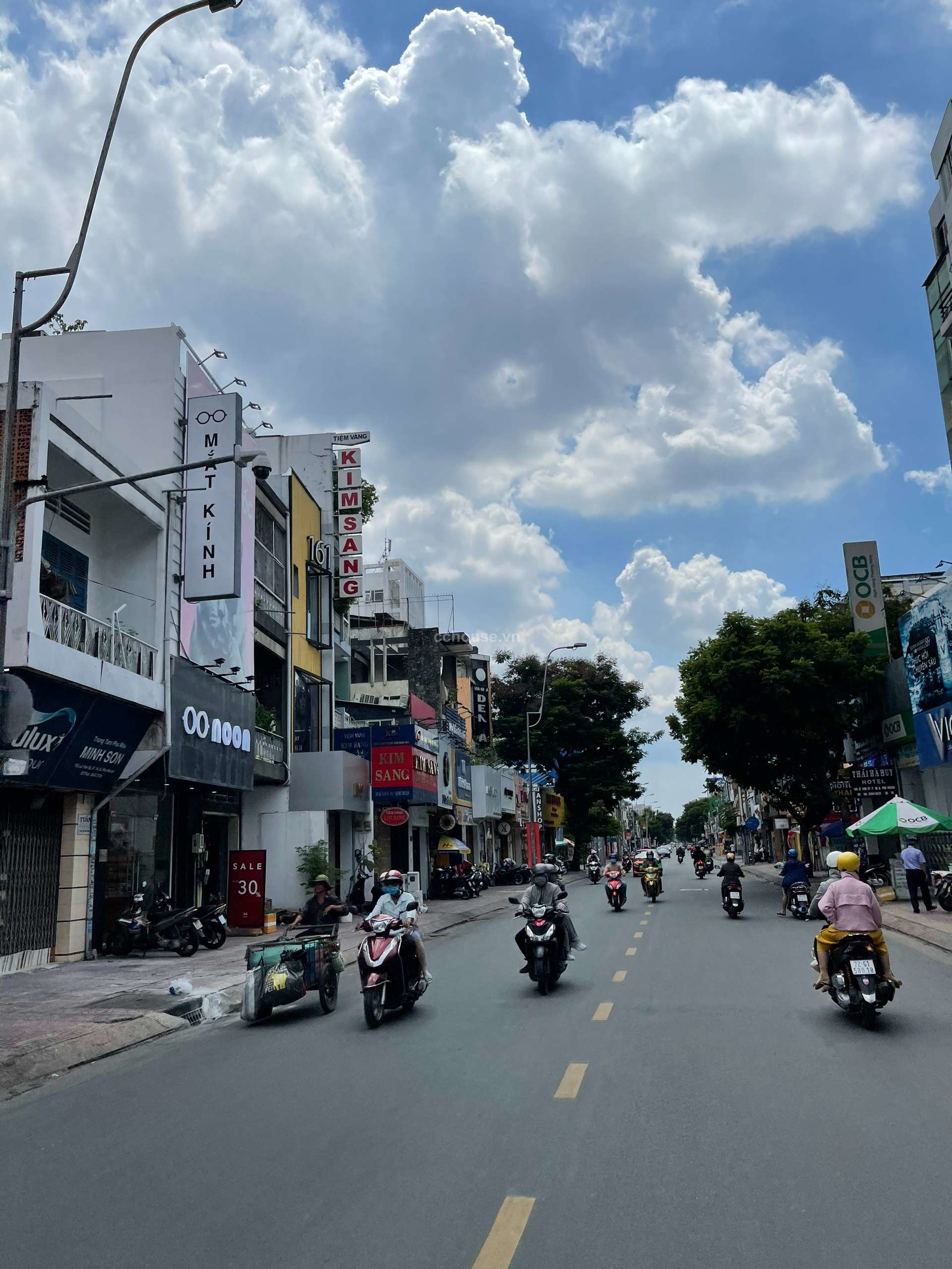 Ban-nha-MTKD-Le-Van-Sy-P10-Phu-Nhuan-DT-42x25m-2-tang-id7304