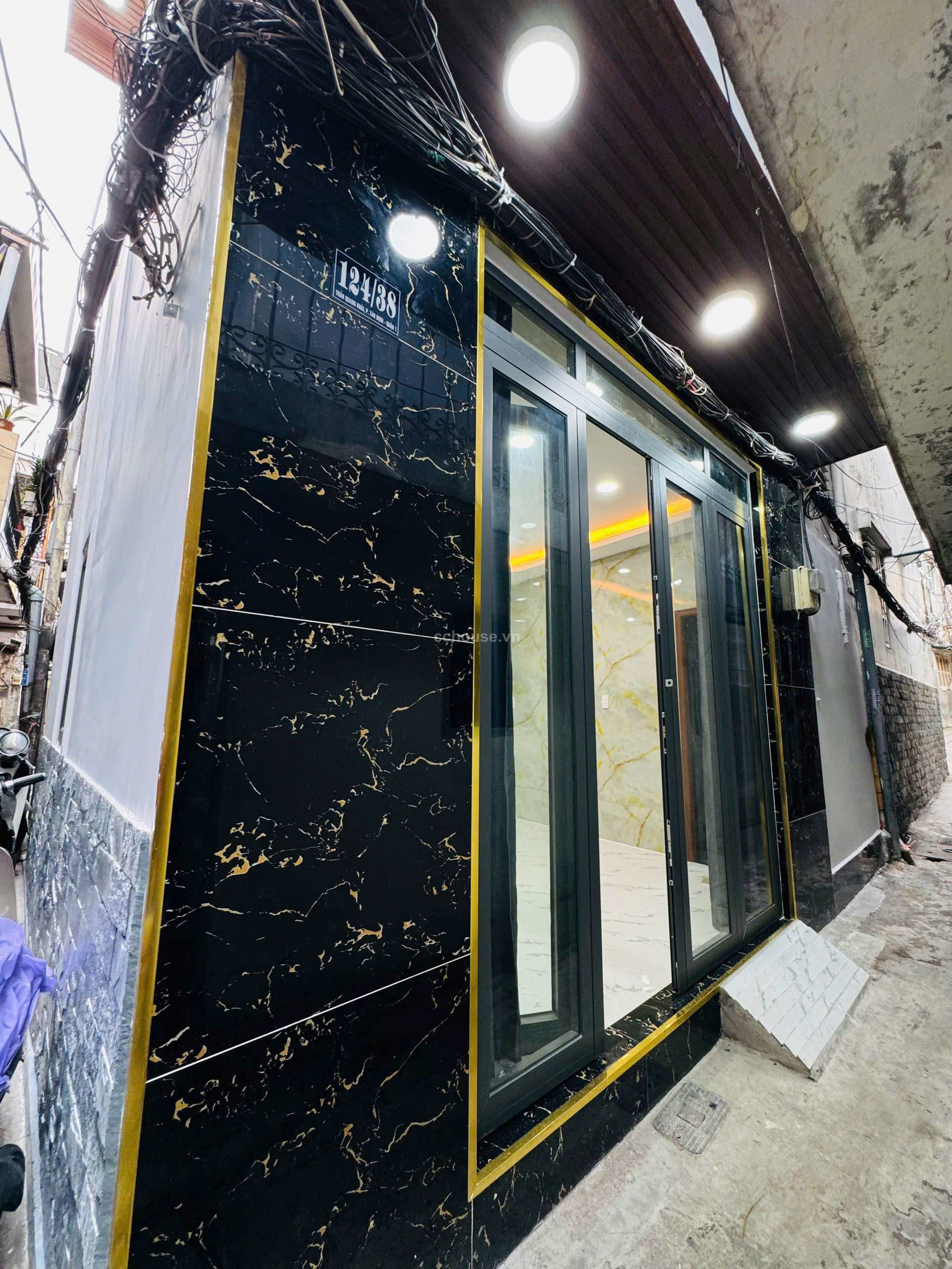 NHÀ MẶT TIỀN AN DƯƠNG VƯƠNG, QUẬN 10,  DT: 4.8X21M,  KC: 4 TẦNG, GIÁ:43.5 TỶ