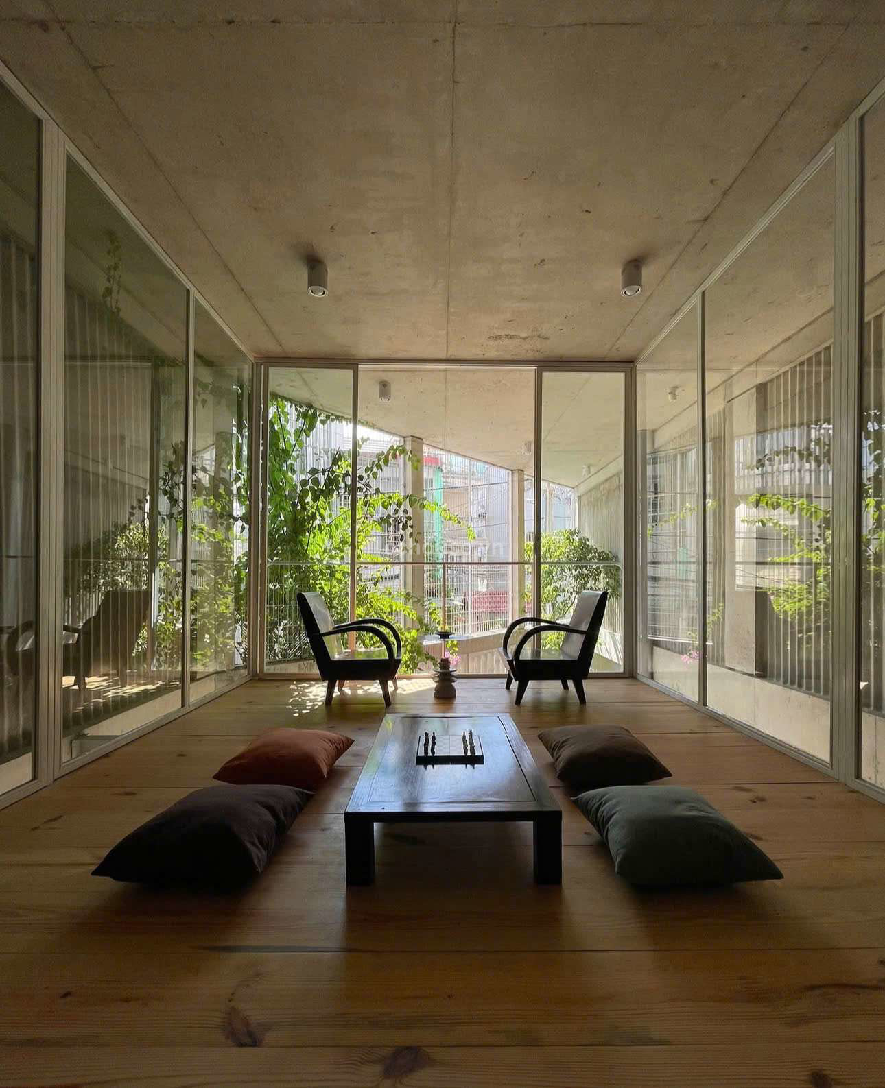 Tòa nhà MT Nguyễn Duy, Bình Thạnh. DT 94,1m², 6 tầng thang máy