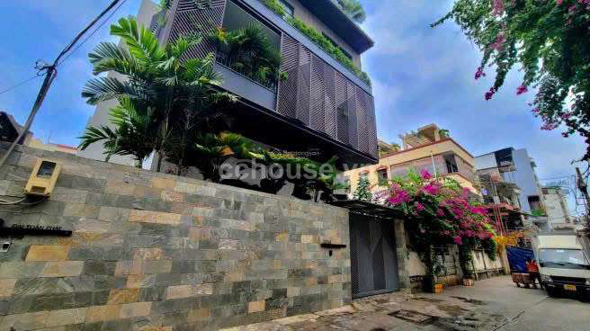 Biệt thu38/9A - 38/9BTrần Khắc Chân, Phường Tân Định, Quận 1 Diện tích: 13,5m x 18m ,1 hầm + 5 tầng 