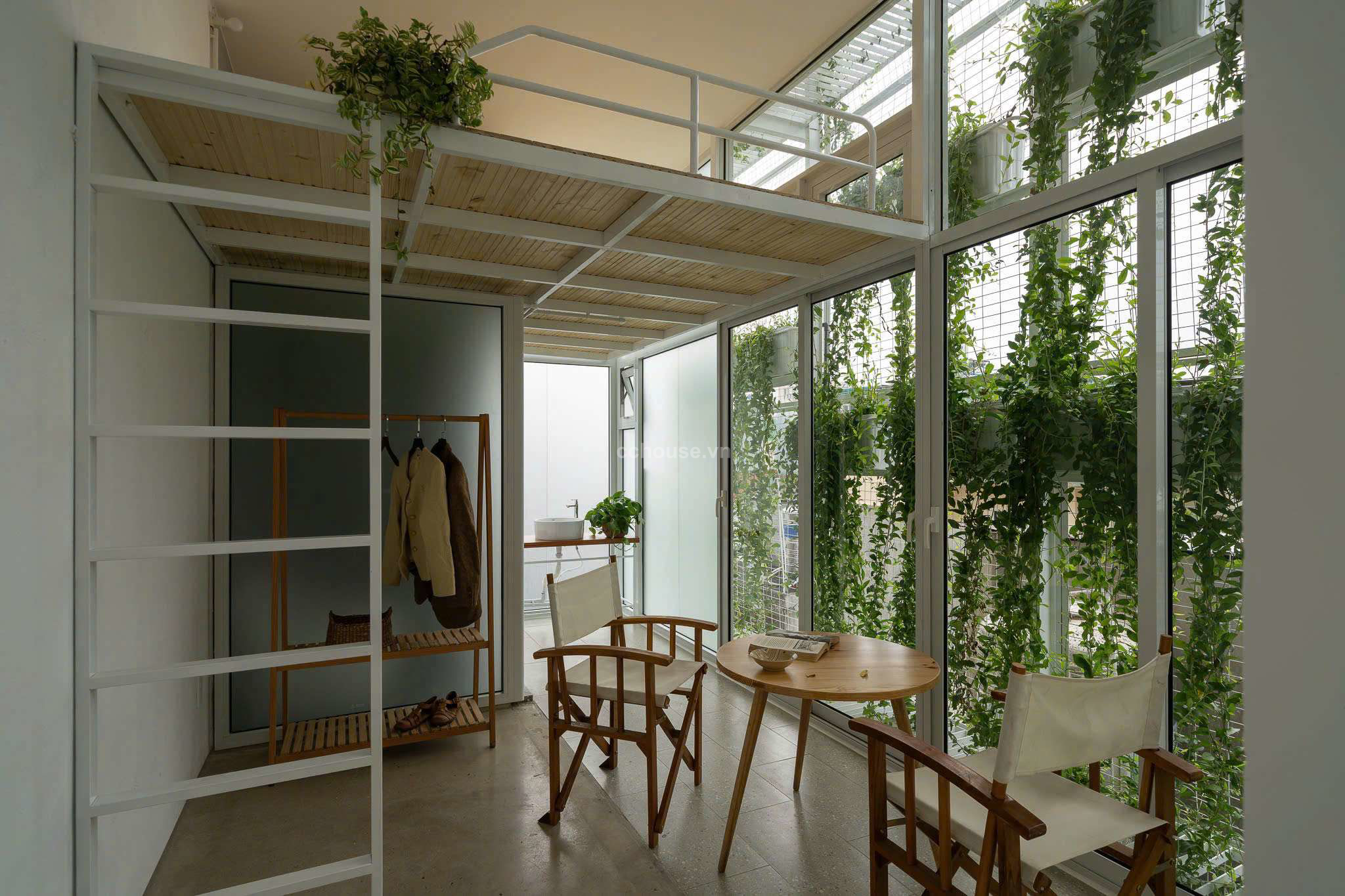 Tòa nhà MT Nguyễn Duy, Bình Thạnh. DT 94,1m², 6 tầng thang máy
