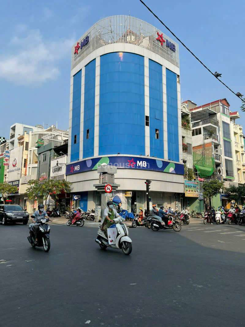 GÓC 2MT 569 NGUYỄN ĐÌNH CHIỂU – NGUYỄN THIỆN THUẬT | MB BANK THUÊ 140TR/THÁNG