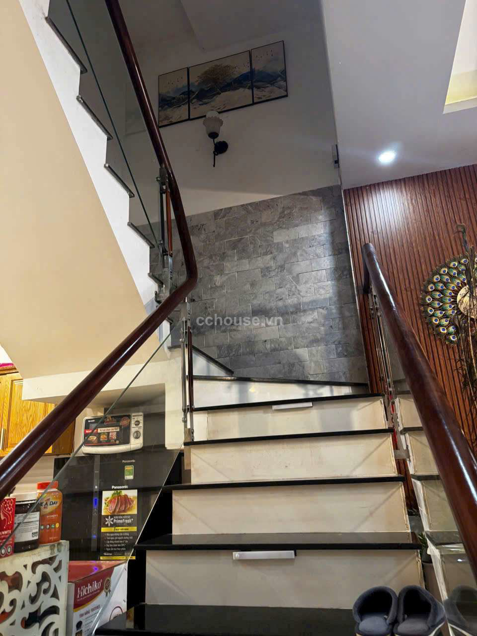 NHÀ HẺM XE HƠI TÔ HIẾN THÀNH QUẬN 10, DT: 5X20M, KC: TRỆT 3 LẦU, HĐT: 30TR/THÁNG, GIÁ: 18 TỶ
