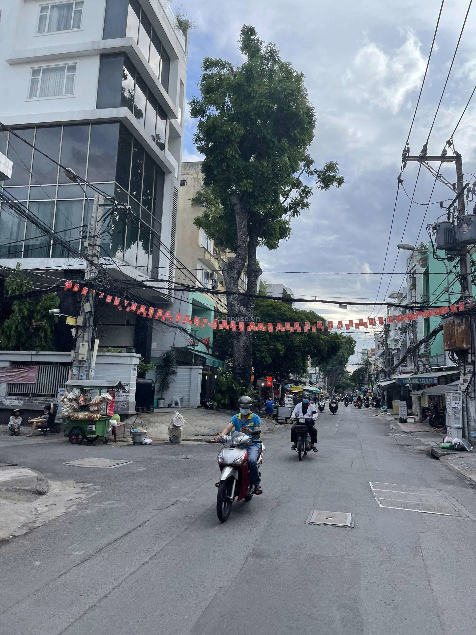 NHÀ HẺM TRUNG TÂM GIÁ TỐT, ĐIỆN BIÊN PHỦ QUẬN 3, DT: 4 X 14M, KC: TRỆT, GIÁ: 9.9 TỶ