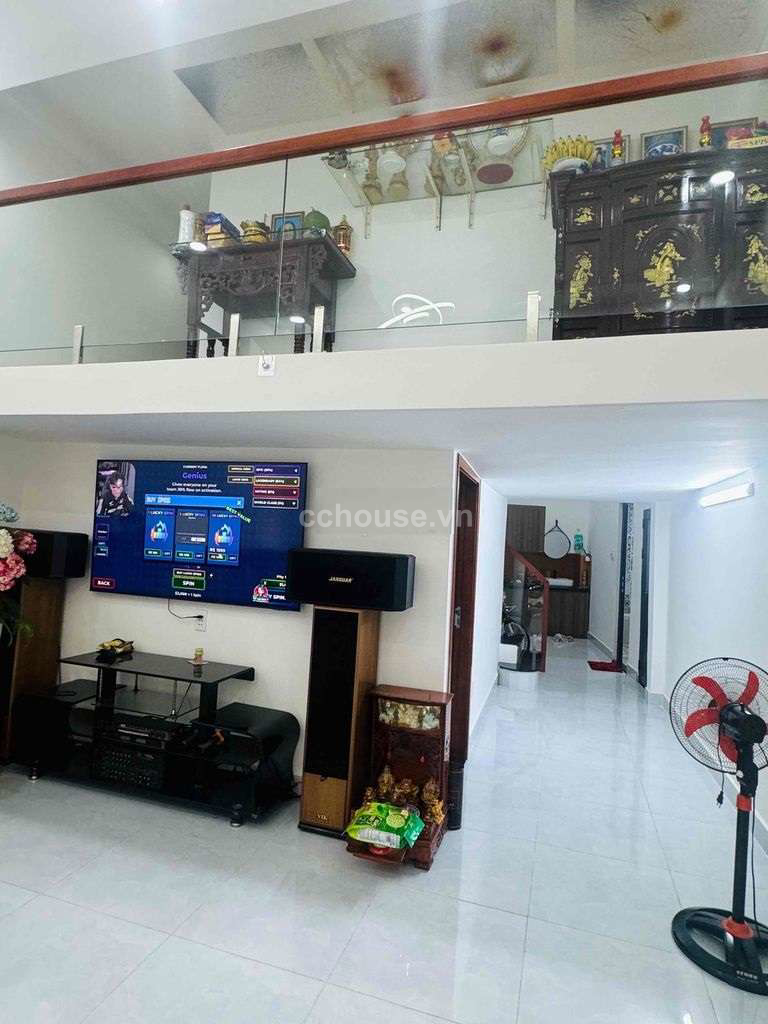 Bán nhà hẻm 463B CMT8, P.Hòa Hưng. DT 5x15m, 4 tầng ST