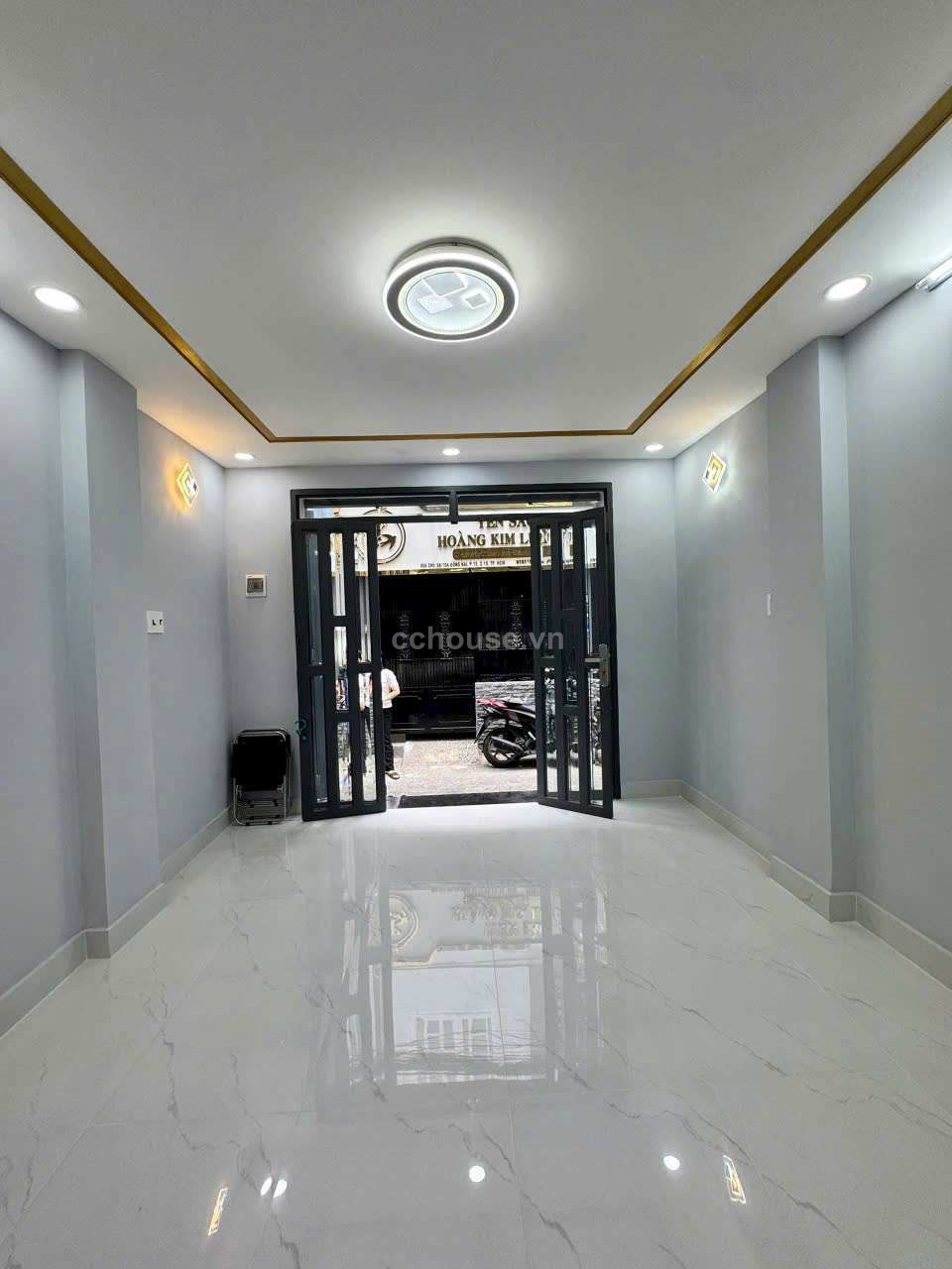 NHÀ HẺM XE HƠI CÁCH MẠNG THÁNG 8 QUẬN 10, DT: 3 X 28M, KC: TRỆT 2 LẦU, GIÁ: 18.5 TỶ