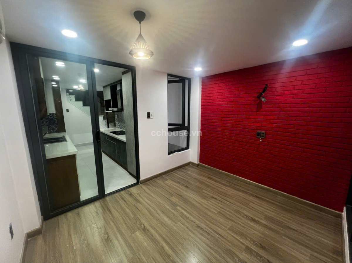 NHÀ HẺM 6M LẠC LONG QUÂN QUẬN 11, DT: 7 X 12M, KC: TRỆT 3 LẦU, HĐT 35 TRIỆU/THÁNG, GIÁ: 12.5 TỶ