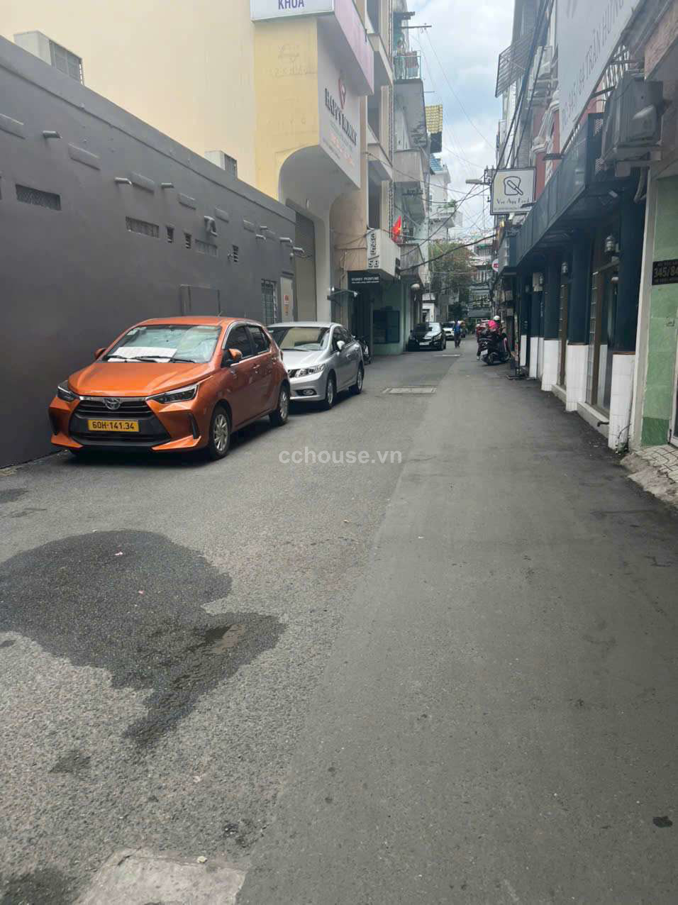 NHÀ HẺM XE HƠI CMT8 TRUNG TÂM QUẬN 3, DT: 4.12 X 26M, KC: TRỆT 2 LẦU, GIÁ: 18.5 TỶ