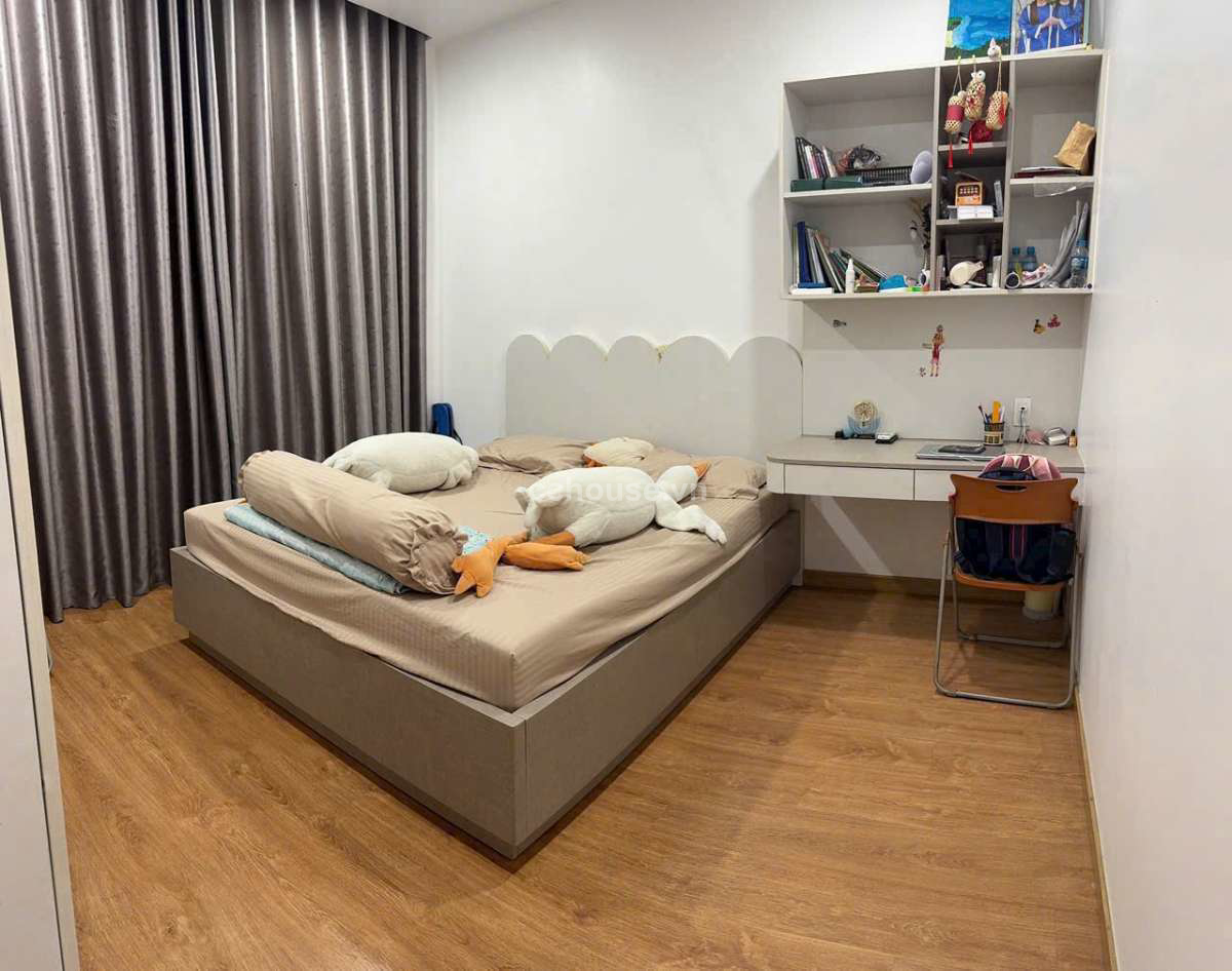 NHA-HEM-XE-HOI-DUONG-QUAN-10-DT-53X10M-KC-TRET-LUNG-2-LAU-ST-GIA-18-TY-id7712