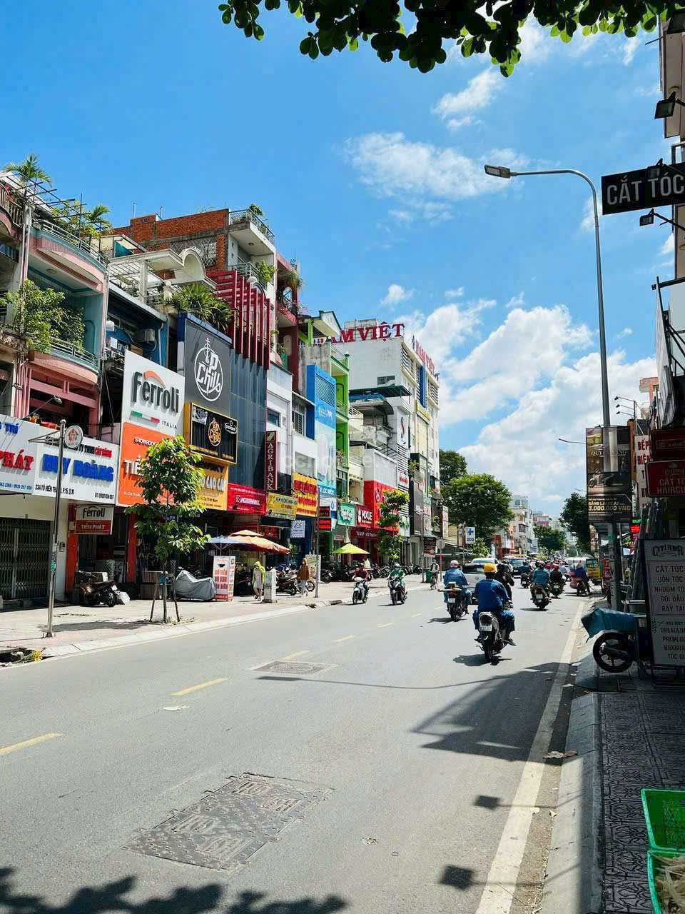 BÁN NHÀ HẺM XE HƠI 495 TÔ HIẾN THÀNH, QUẬN 10,  GÓC 2 MẶT TIỀN HẺM 8M, DT 10*12M, 5 TẦNG,GIÁ 25.5TỶ