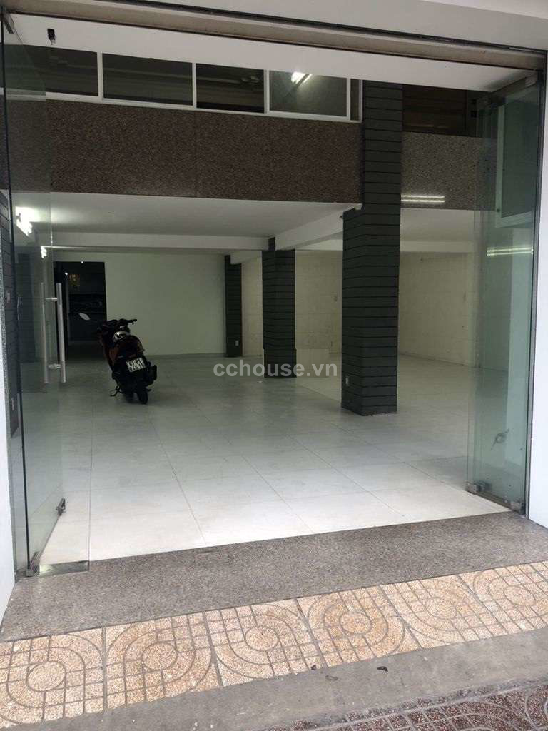 Cho-thue-MBKD-Hung-Vuong-P9-Q5-DT-12x20m-2-tang-id7587