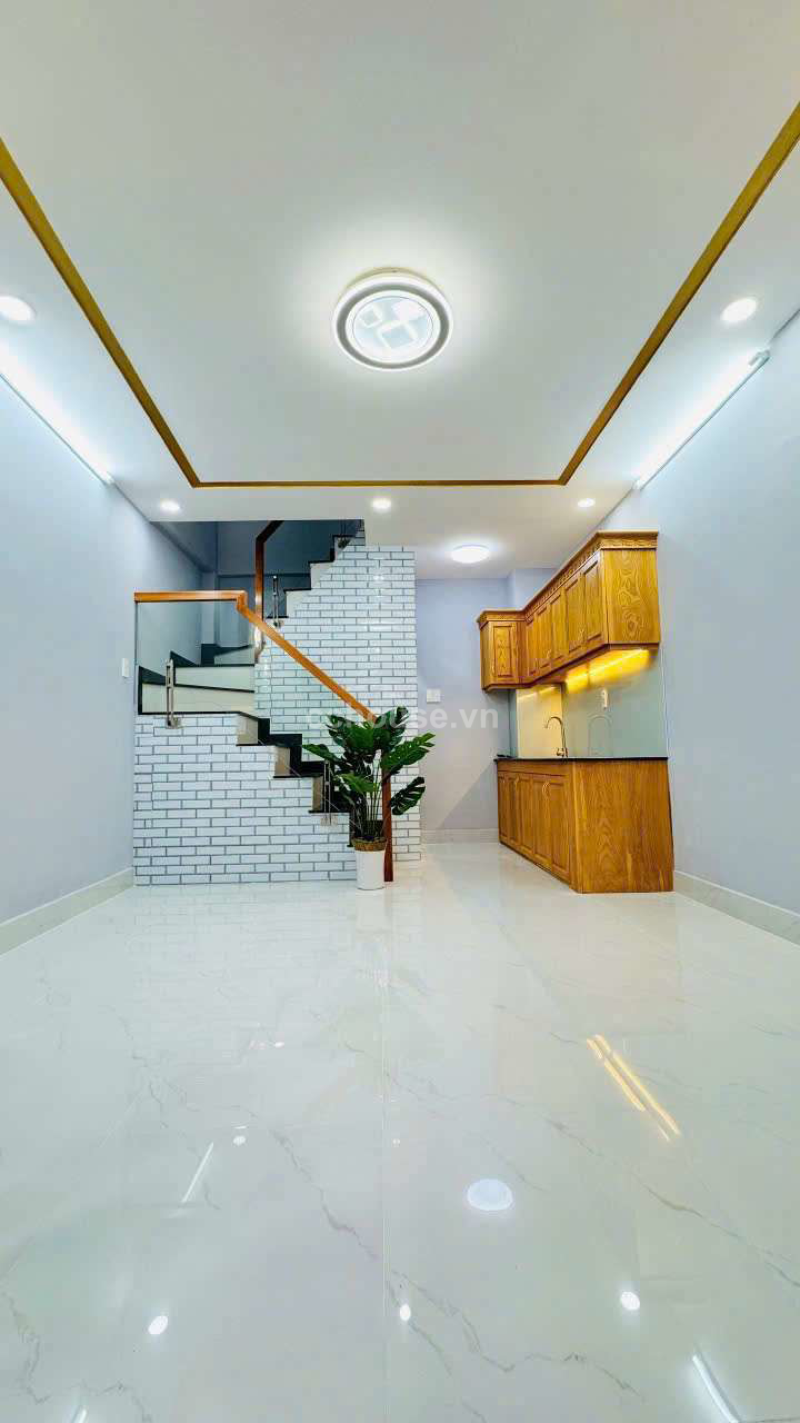 NHÀ MẶT TIỀN ĐƯỜNG 115-117  BA VÂN QUẬN TÂN BÌNH, DT: 80M2 (10X8), KC: TRỆT 3 LẦU, GIÁ: 16.6 TỶ