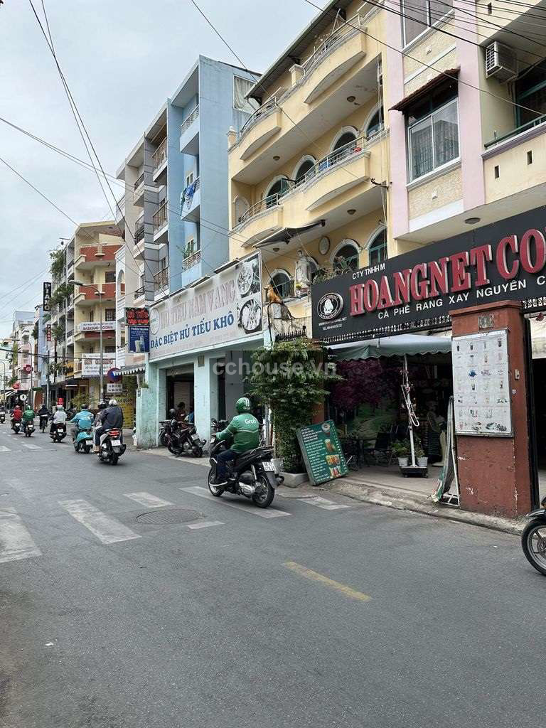 Cho thuê nhà NCMT Nguyễn Trọng Tuyển, P.Phú Thuận. DT 5x14m, 6 tầng