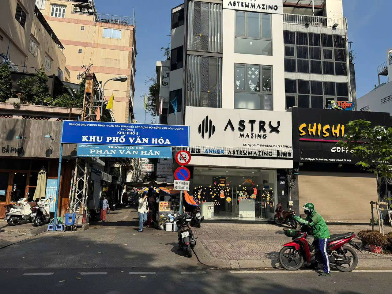 MẶT TIỀN NGUYỄN THỊ MINH KHAI GIÁ BÁN 35 Tỷ
căn này không mua thì đi mua căn nào nữa các anh chị.