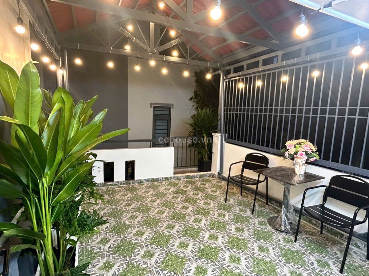 Siêu đẹp trong hẻm Lý Thường Kiệt DT(3,5-15)m Giá hơn 8 tỷ