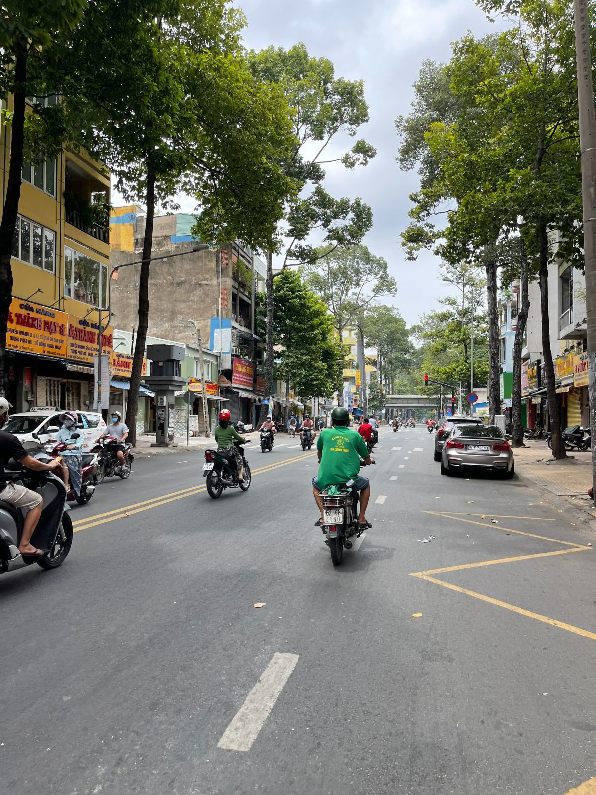 Bán nhà MT Nguyễn Chí Thanh, P.Minh Phụng. DT 4x20m, 4 tầng ST