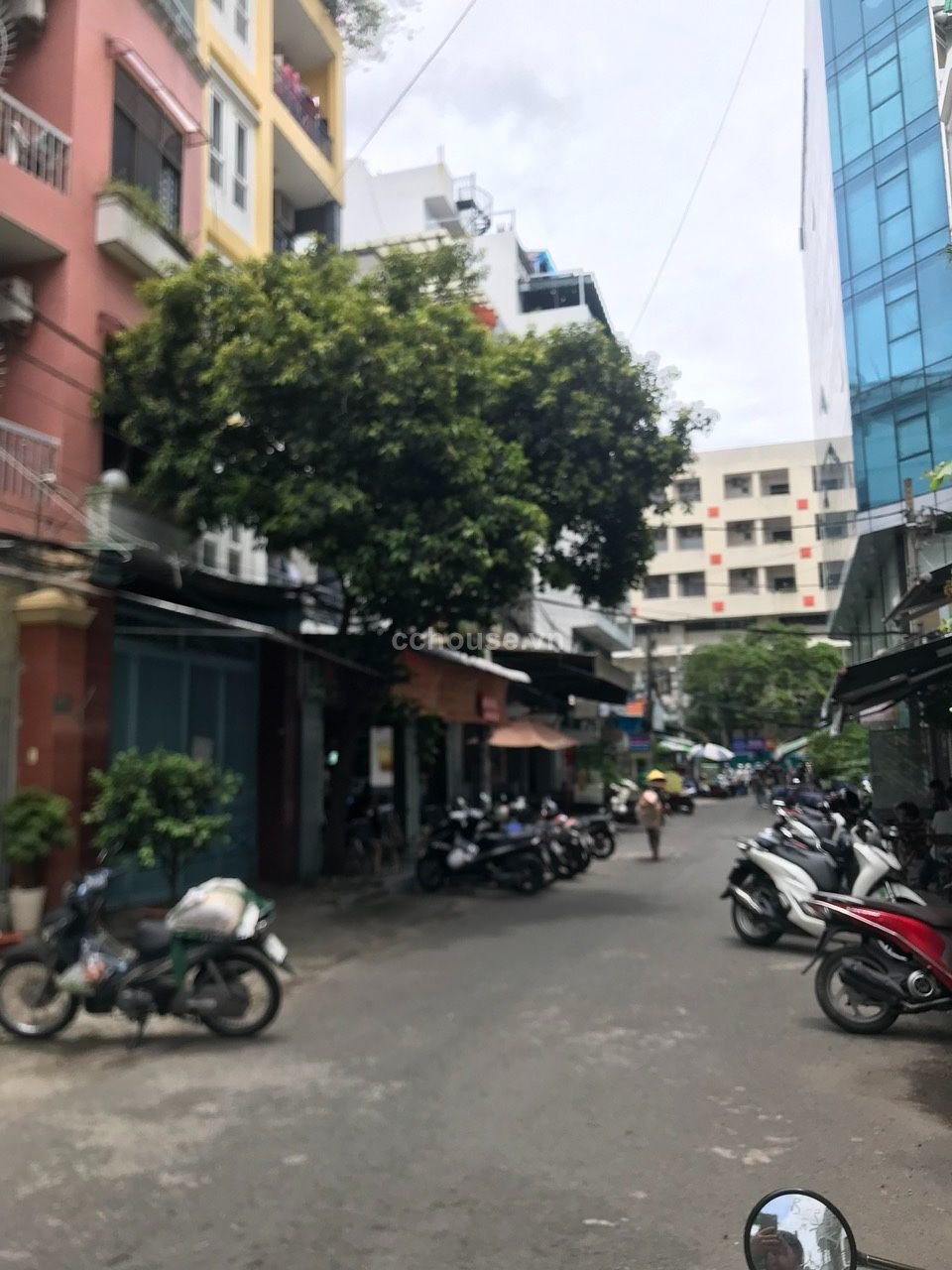 Nhà bán Hẻm xe hơi vị trí siêu đẹp Q10 giá:18 tỷ
