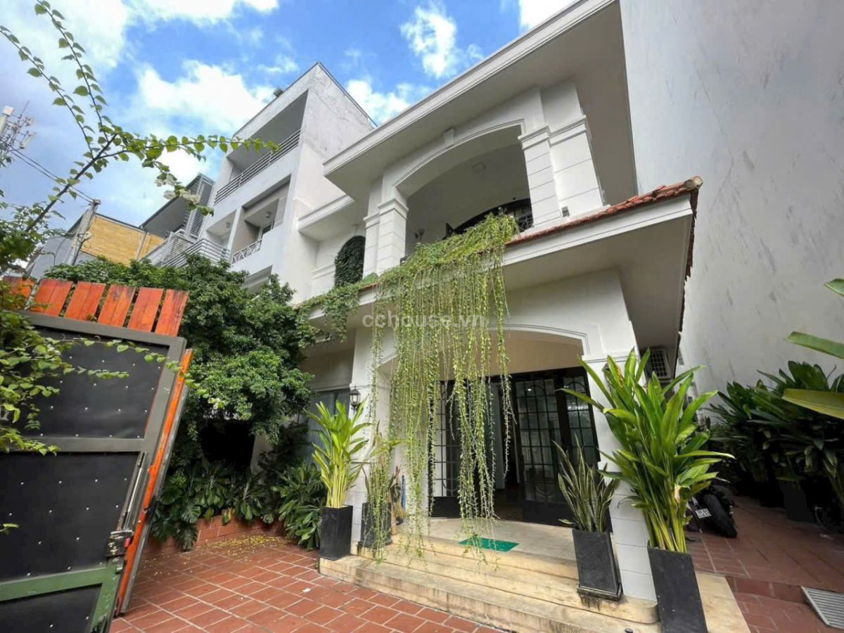 BIET-THU-SAN-VUON-CUC-DEP-TRUNG-TAM-QUAN-10-–-GIA-CUC-TOT-id7980