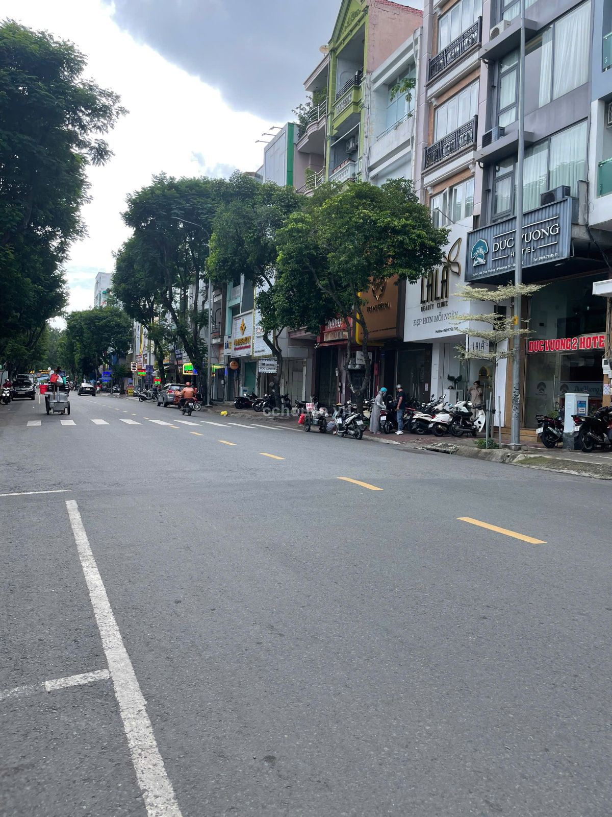 Toà nhà 6 tầng mặt tiền kinh doanh vị trí siêu đẹp