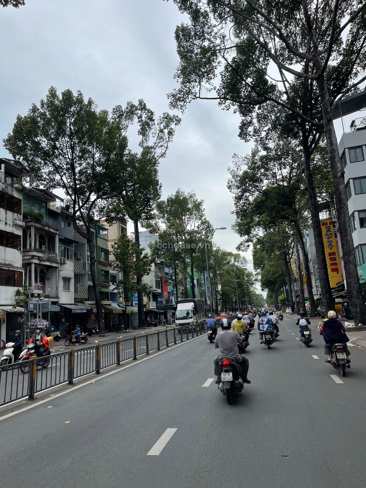 Bán nhà 2MT 3 Tháng 2, P.Phú Thọ. DT 3.15x9.5m, 3 tầng