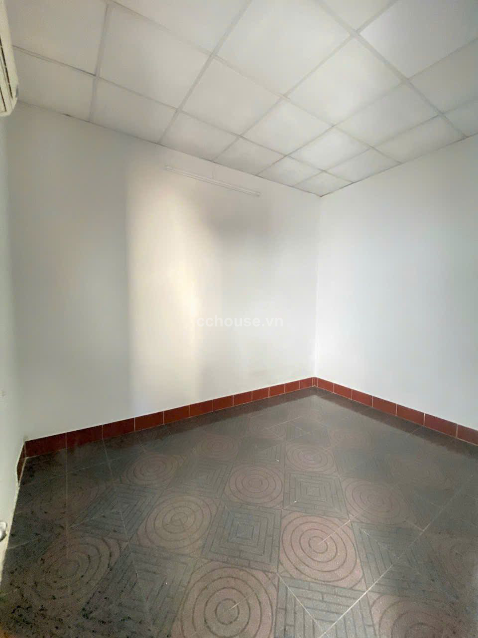 NHÀ HẺM XE HƠI ĐƯỜNG 3/2, QUẬN 10 – DT: 5×15M – TRỆT – HĐT 20TR – GIÁ CHỈ 14 TỶ TL
