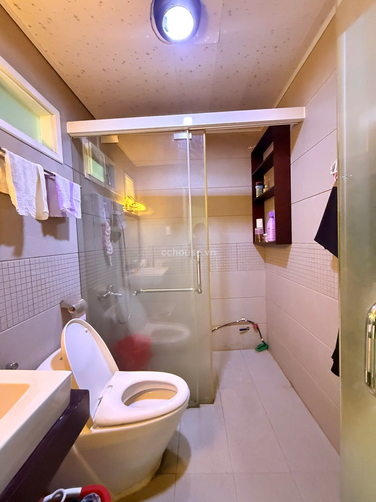NHÀ HẺM ĐƯỜNG CÁCH MẠNG THÁNG 8 QUẬN TÂN BÌNH, DT: 46.8M2 (3.6X13), KC:TRỆT, LỬNG, 1 LẦU, GIÁ:12 TỶ