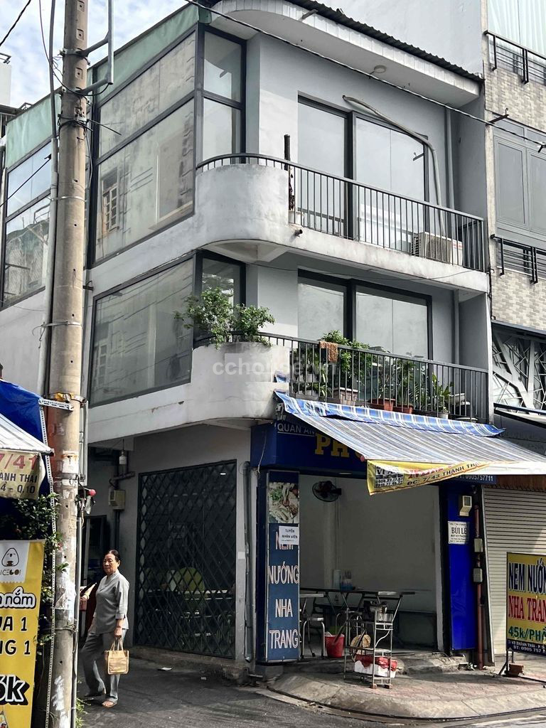 Ban-nha-can-goc-2MT-CX-Dong-Tien-PDien-Hong-DT-30m2-3-tang-id7880