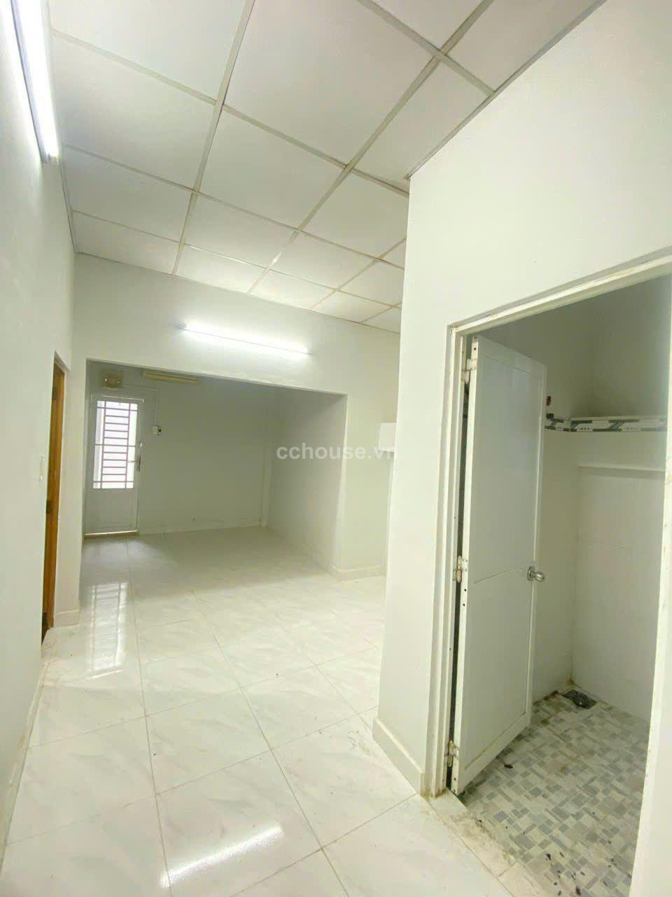 NHÀ NGAY TRẦN QUANG DIỆU, Q3, DT: 4.5x20.5m, 90m², NỞ HẬU 7.5M, GIÁ 15 TỶ
