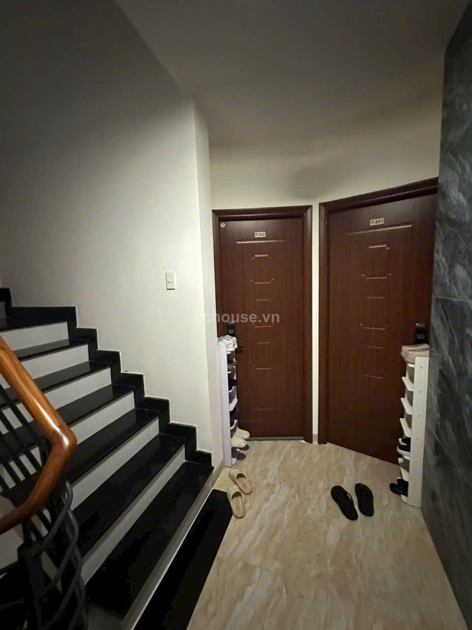 NHÀ NGAY NGUYỄN THÁI BÌNH, QUẬN TÂN BÌNH, DT: 5.7x16.3M NỞ HẬU 6M, KC: TRỆT, LỬNG, 3 LẦU, GIÁ 18 TỶ
