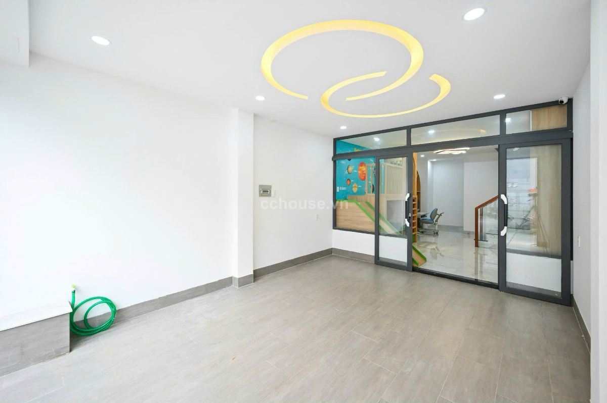 NHÀ NGAY TÔ HIẾN THÀNH, Q10, DT: 94.5M² NGANG MT 10M, KC: 5 TẦNG, HĐT: 30TR – GIÁ: 25TỶ