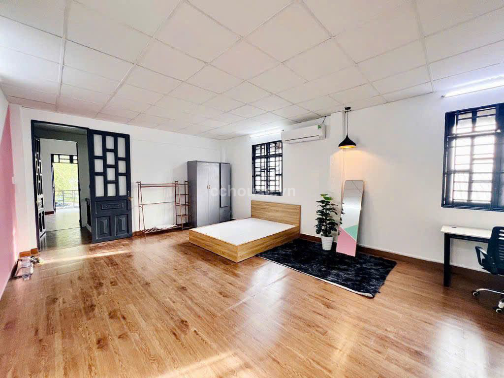 NHÀ HẺM 8M ĐƯỜNG SƯ VẠN HẠNH QUẬN 10, DT: 112M2 (7X16), KC: TRỆT 4 LẦU, HĐT: 52 TRIỆU/T, GIÁ: 34 TỶ