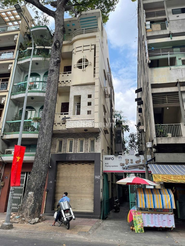 Cho thuê căn góc MTKD Nguyễn Trãi, P.An Đông. DT 3.7x14m, 5 tầng