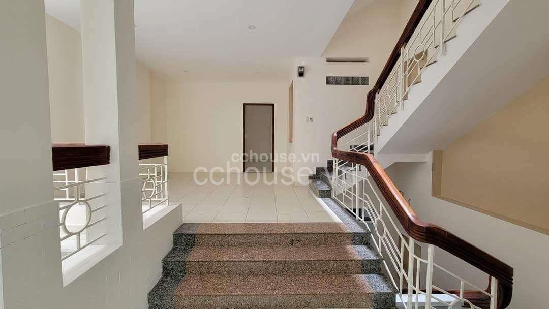 NHÀ TRẦN HƯNG ĐẠO QUẬN 1, DT: 8X23M, 236M2, NỞ HẬU 12M, KC: HẦM 6 TẦNG, HĐT: 160 TRIỆU GIÁ: 65 TỶ