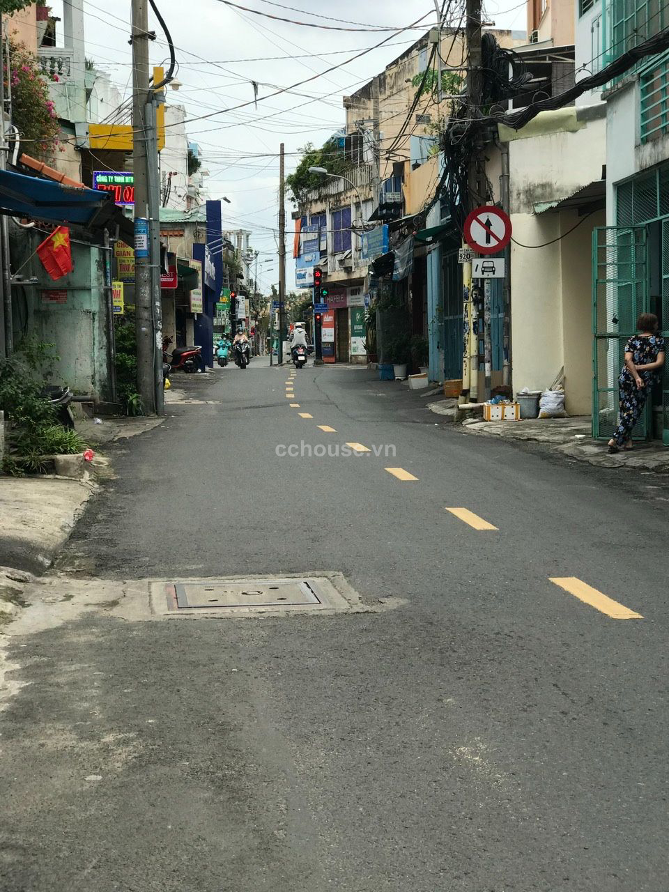 Bán nhà 4 tầng hẻm 1/ Bùi Thế Mỹ phường 10 Tân Bình Giá : 6,7 tỷ