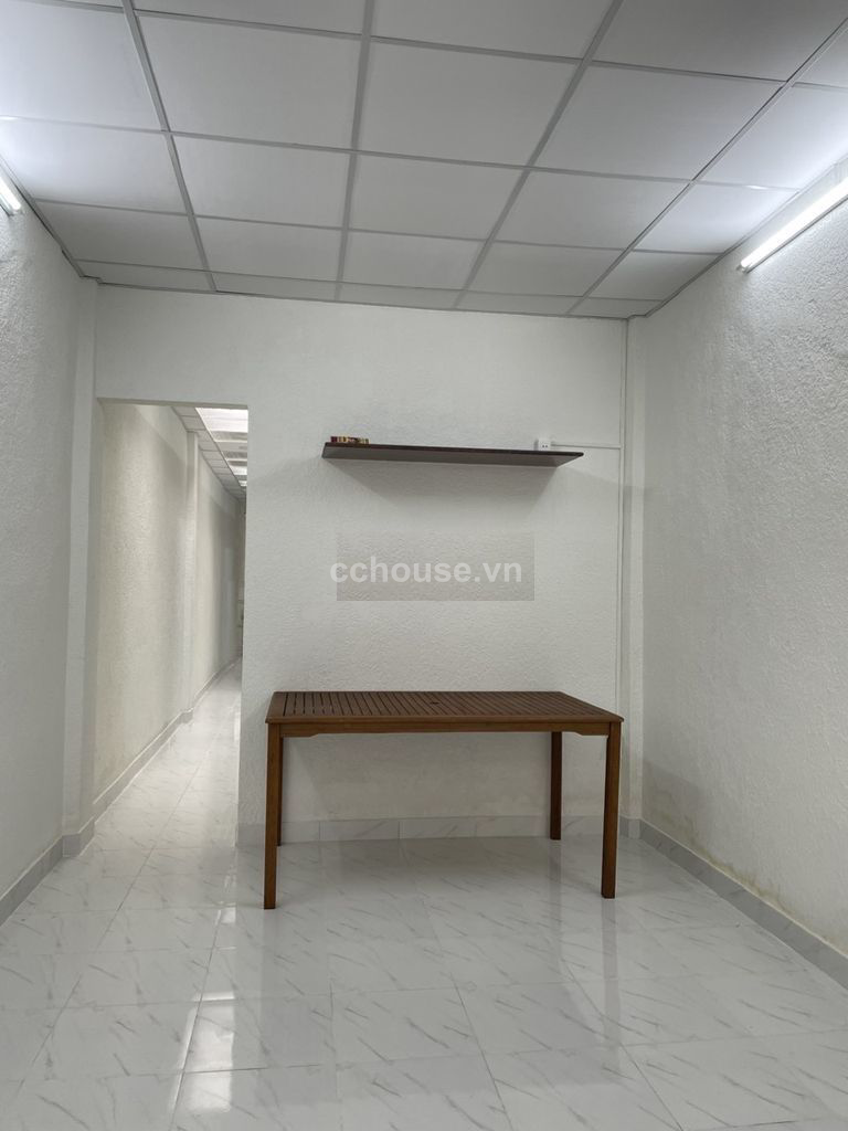 Bán nhà hẻm 285 CMT8, P.Hòa Hưng. DT 3.22x21m