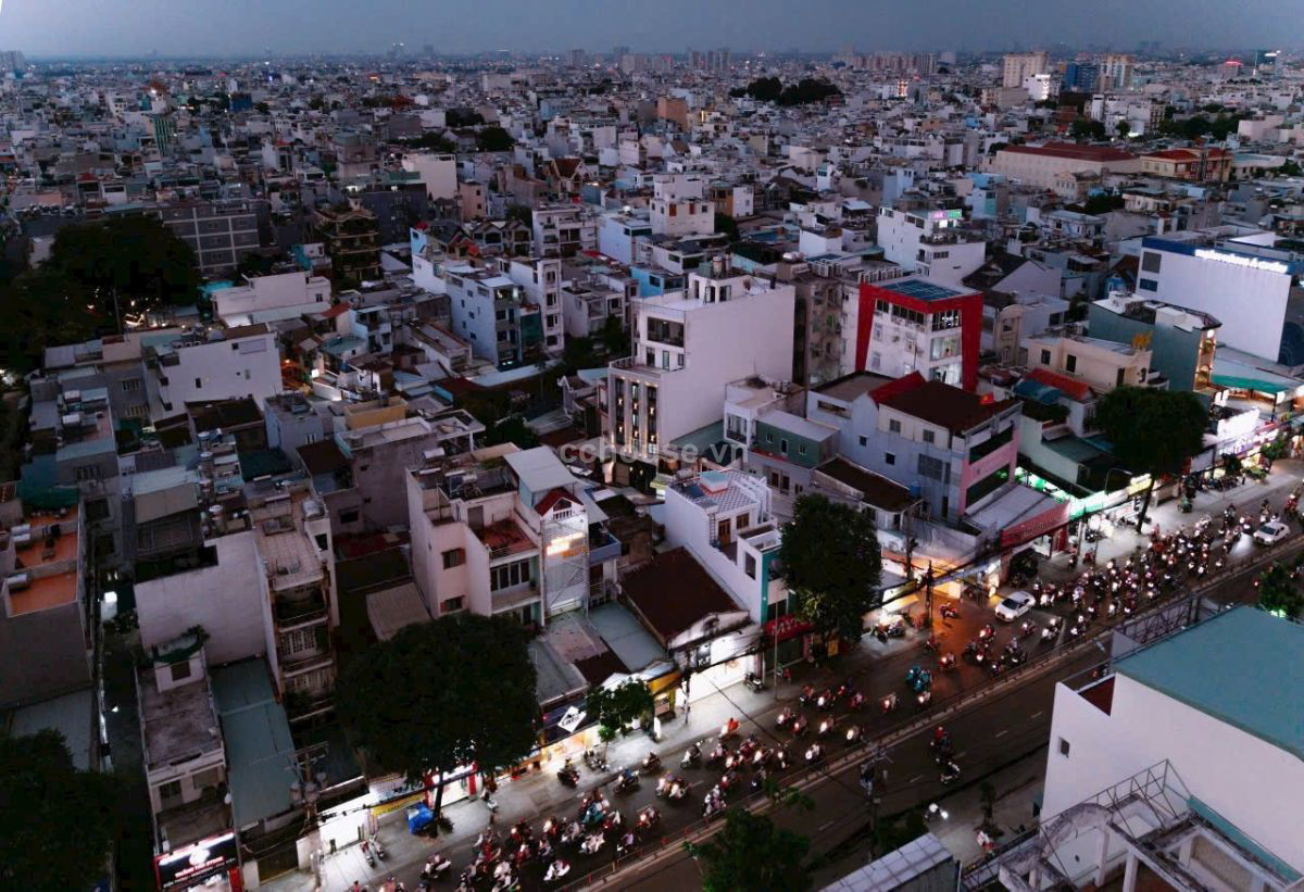 Khuôn đất 3MT Nguyễn Chí Thanh gần Bệnh Viện Chợ Rẫy ( MDXD Hầm 6 lầu, Giá 49ty )
