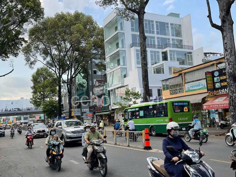 Co-Hoi-dau-tu-Biet-Thu-Sieu-Pham-Goc-2-Mat-Tien-Nguyen-Tri-Phuong-Quan-10--12x15--170m2-id8799