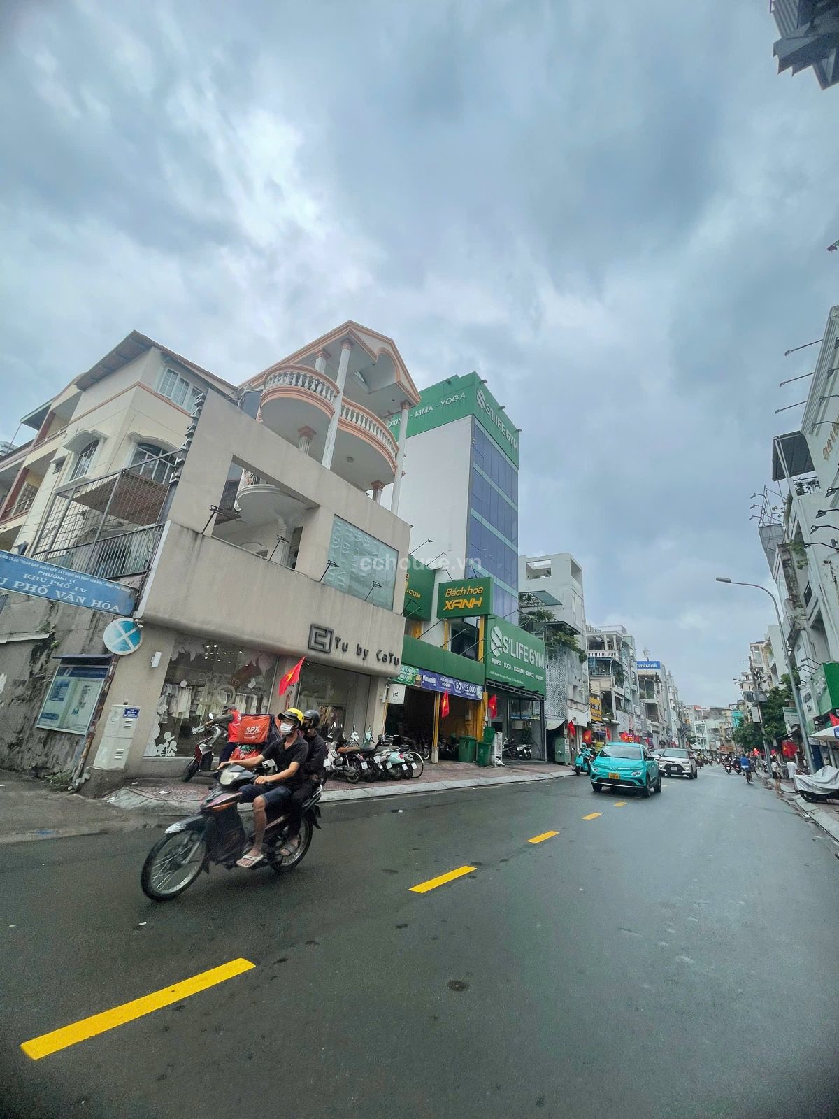 Toà  nhà 7 tầng ngang gần 6m Mặt tiên Sư Vạn Hạnh .Q.10  .
