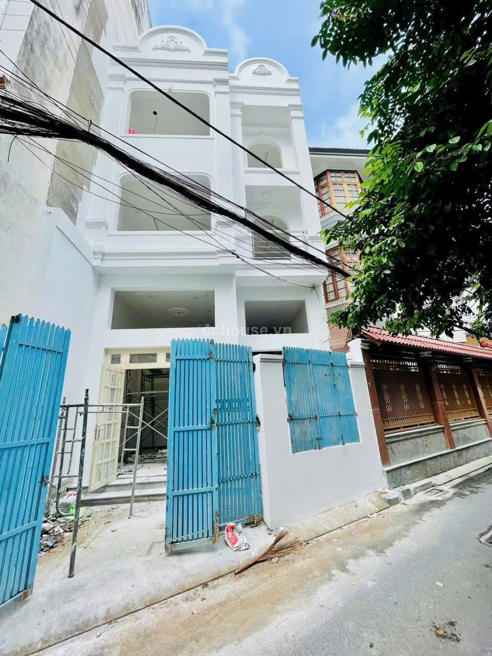 Bán Nhà HXH 6m đường Bạch Đằng. Phường 2. Quận Tân Bình.
Diện tích:  6,2m x 15m
Kết cấu: 5 Tầng