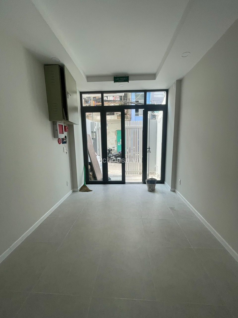 NHÀ MẶT TIỀN NGUYỄN TRÃI, QUẬN 5, DT: 105M² (5X21M),6 TẦNG, HĐT 110TR, GIÁ: 55 TỶ