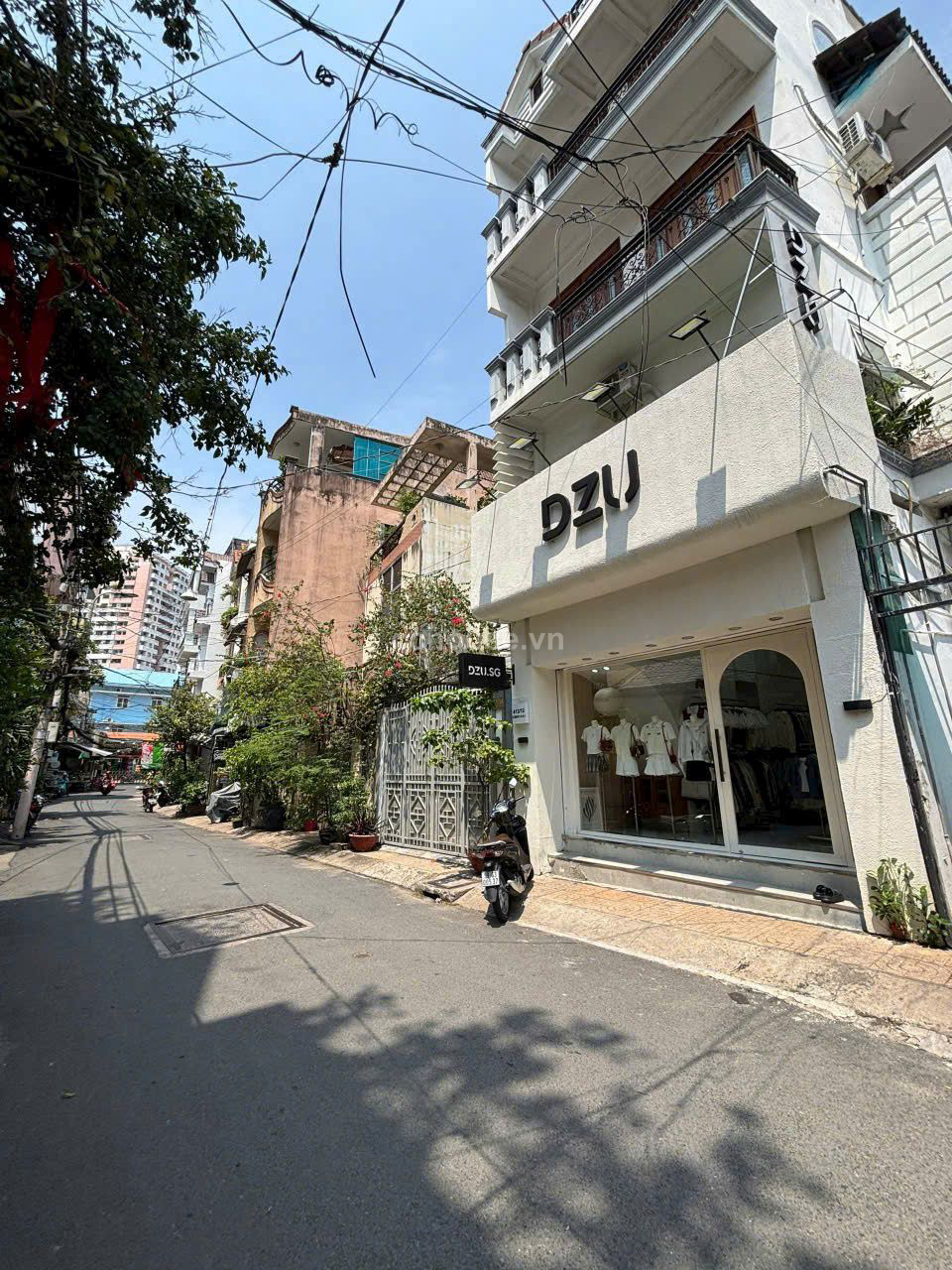 NHÀ HẺM SƯ VẠN HẠNH, QUẬN 10, DT: 59.5M2 (3.5X17), KC: TRỆT 4 LẦU, GIÁ: 18.2 TỶ