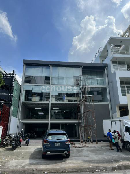 Nhà MT 96-100 Trần Nguyên Đán, P.Gia Định. DT 13.5x25m, 4 tầng