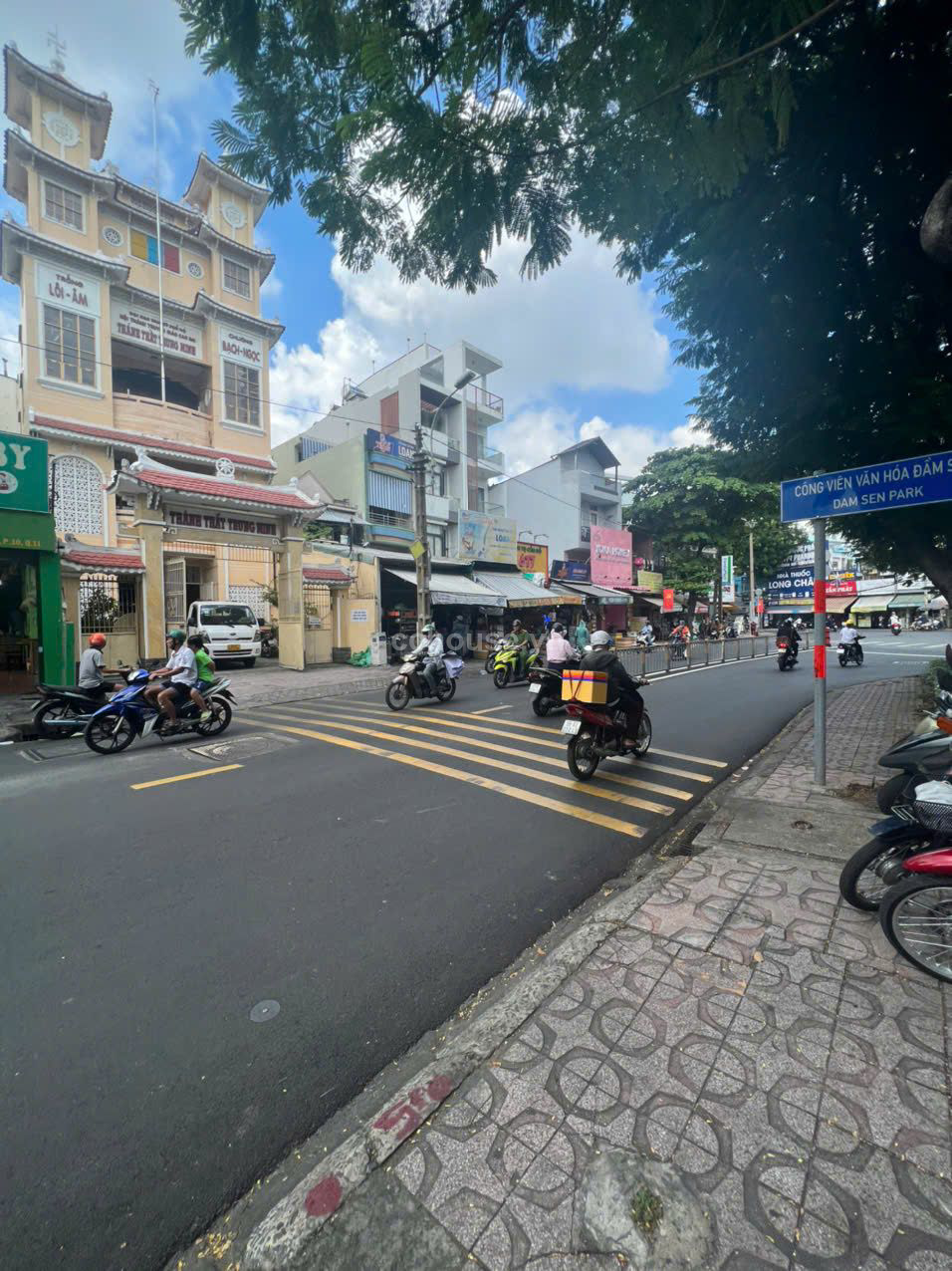 Bán nhà MTKD Bình Thới, P.Phú Thọ. DT 3.1x12m, 3 tầng ST