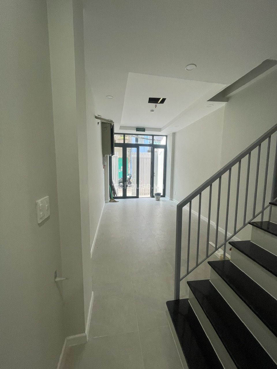 NHÀ MẶT TIỀN NGUYỄN TRÃI, QUẬN 5, DT: 105M² (5X21M),6 TẦNG, HĐT 110TR, GIÁ: 55 TỶ
