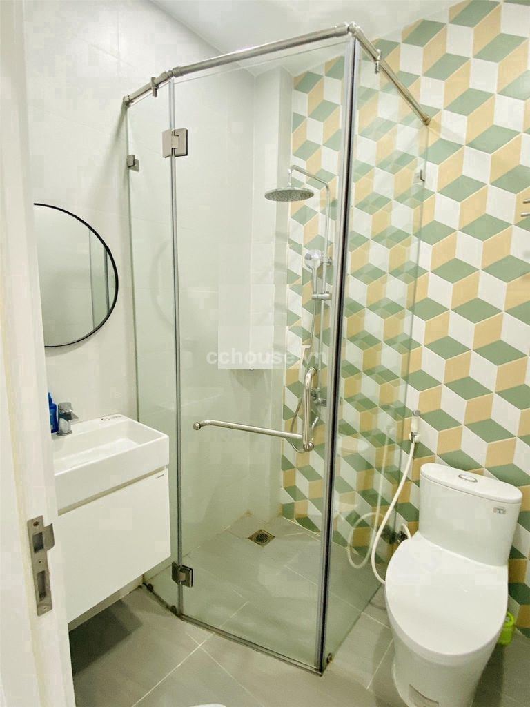 Bán nhà hẻm 8m Thành Thái, P.Diên Hồng. DT 3x22m, 3 tầng ST