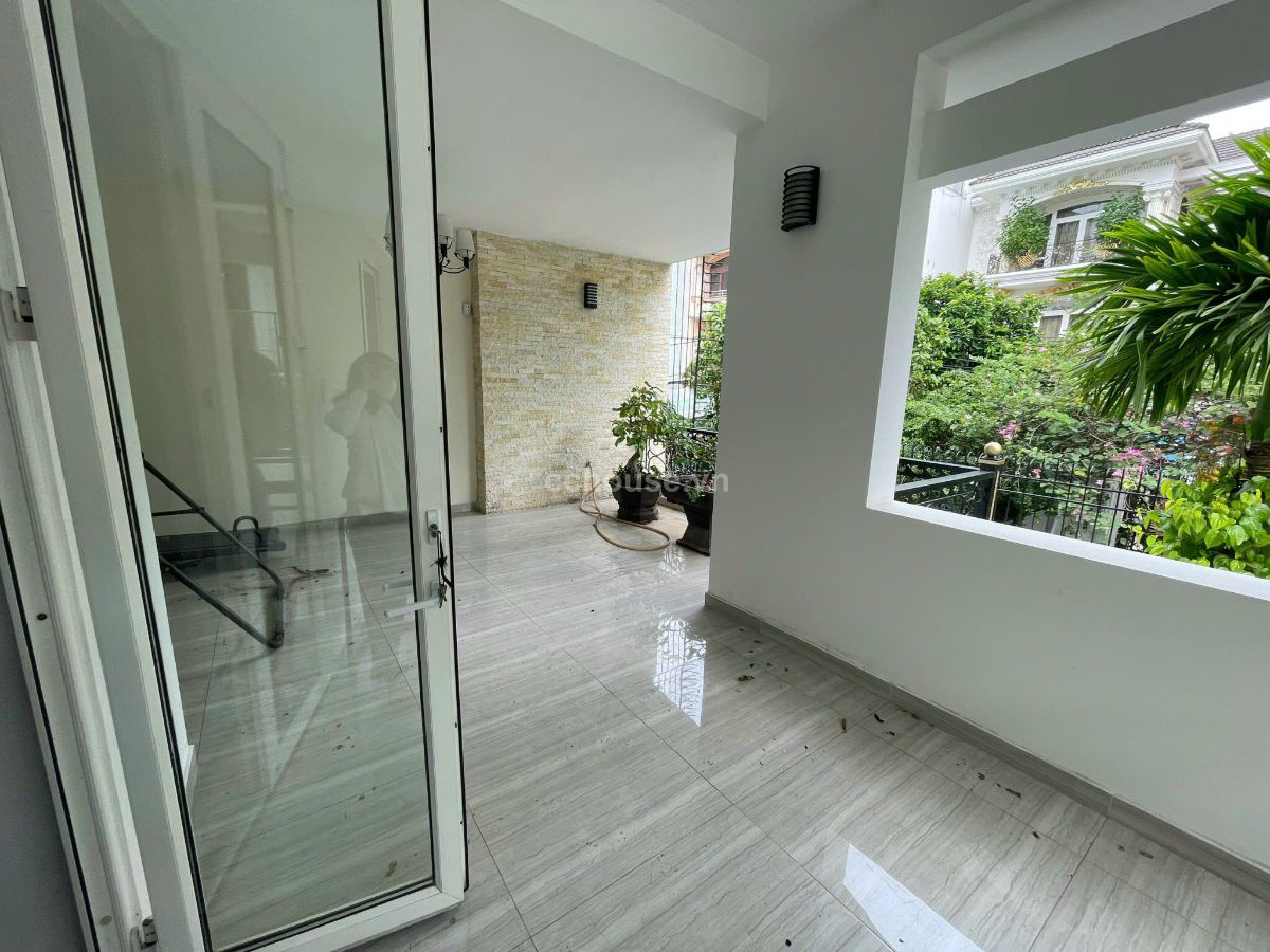 NHÀ NGAY CÁCH MẠNG THÁNG 8, QUẬN 3, DT:132.7M² (7X18M), 6 TẤNG, ST, GIÁ: 39 TỶ